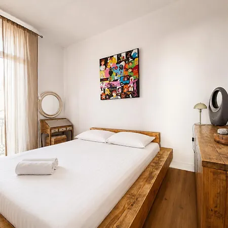 Appartement Le Mistral, élégant T3, Centre-ville, Balcons, Quartier Méditerranée Montpellier